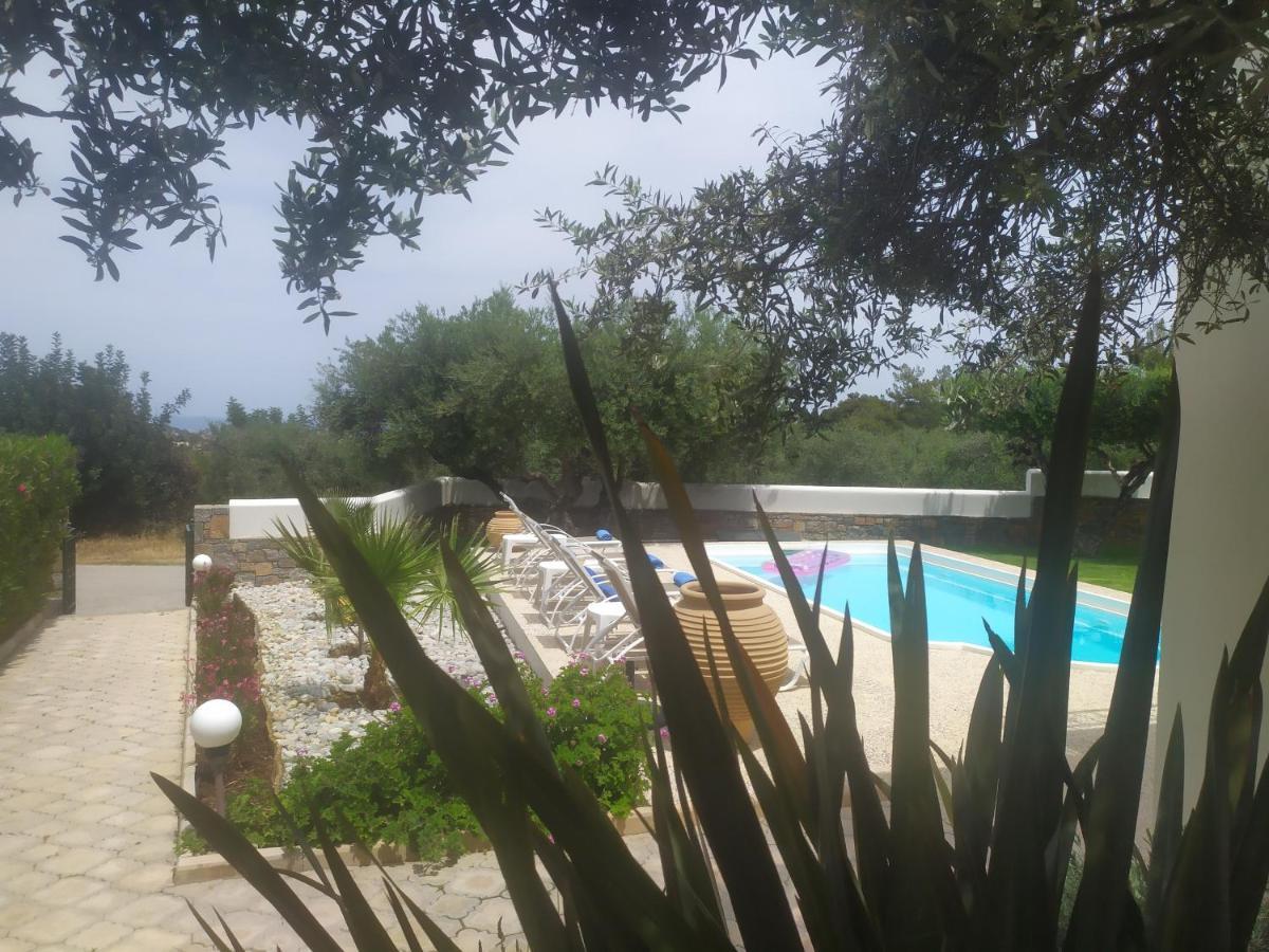 Nefeli Villas Hersonissos  Exterior photo