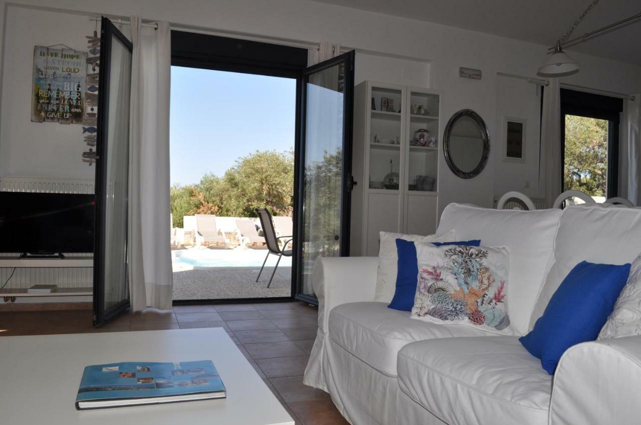 Nefeli Villas Hersonissos  Exterior photo